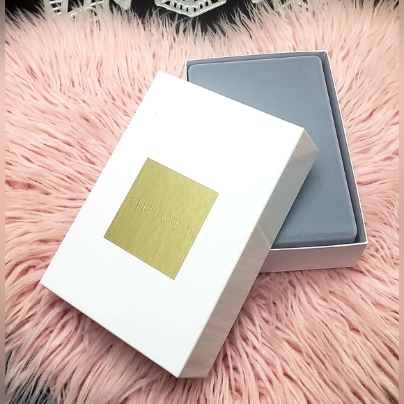 Hanadama Luxury Aurora Honkai Faux Pearl 8mm Necklace and Earrings Set - Picture 7 of 11